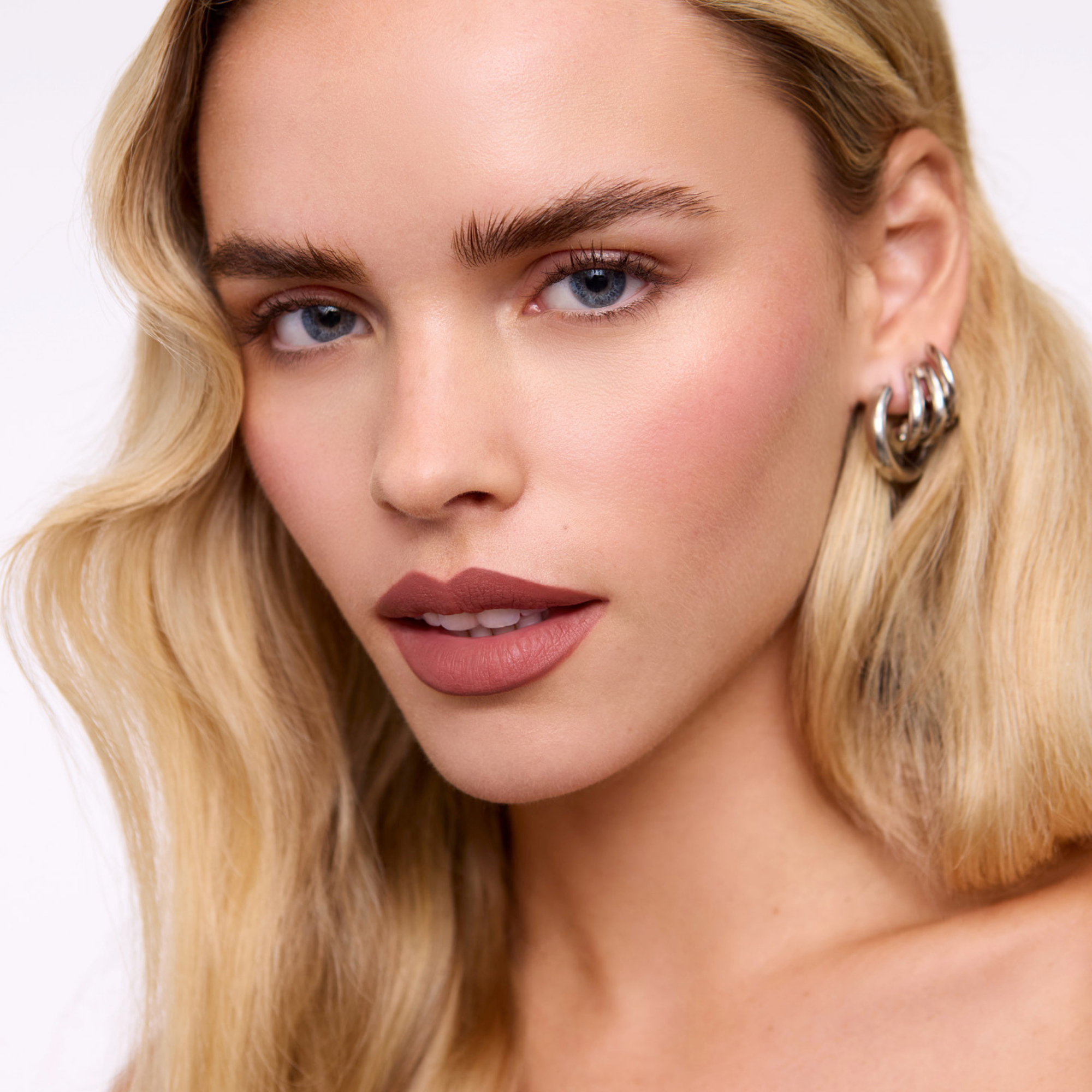 #colore_Nutmeg (Nude caramello)